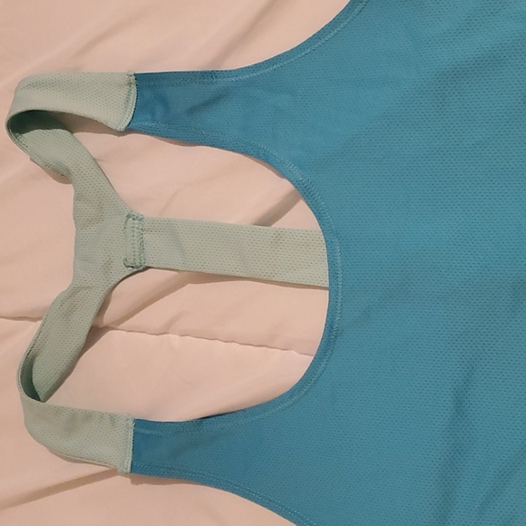 Workout Tank - Picture 2 of 4